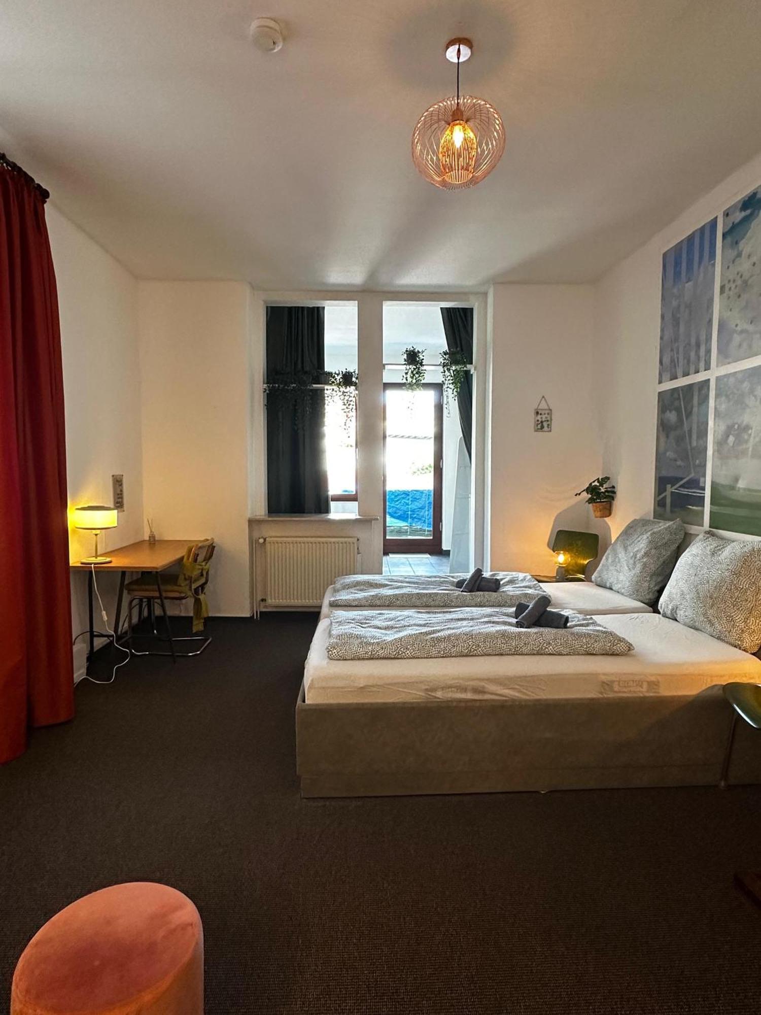 Maisonettewohnung Im Loft Stil Mit Wunderschoener Terrasse Karlsruhe Exterior photo